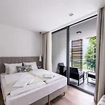Hotel apartamentowy Oliver Lux 4*