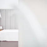 Oliver Lux 公寓式酒店 4*