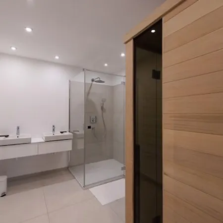 Oliver Lux 4* Tihany