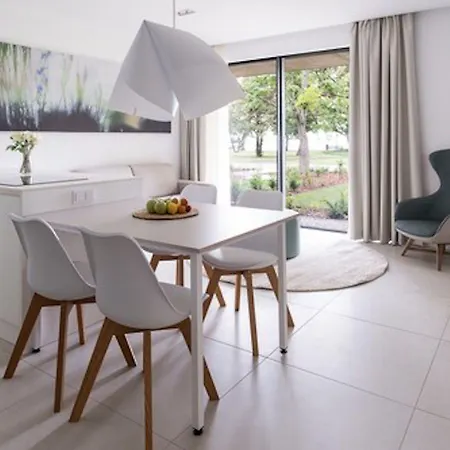 Oliver Lux Aparthotel 4*