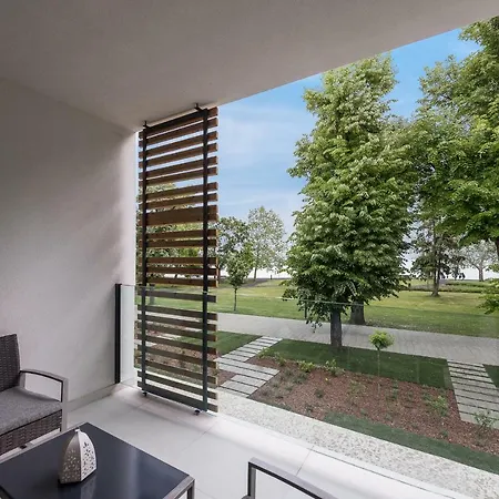 Oliver Lux Aparthotel 4*